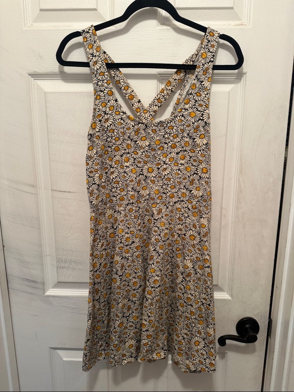 Floral Daisy Strappy Sundress in White and Yellow Knit.